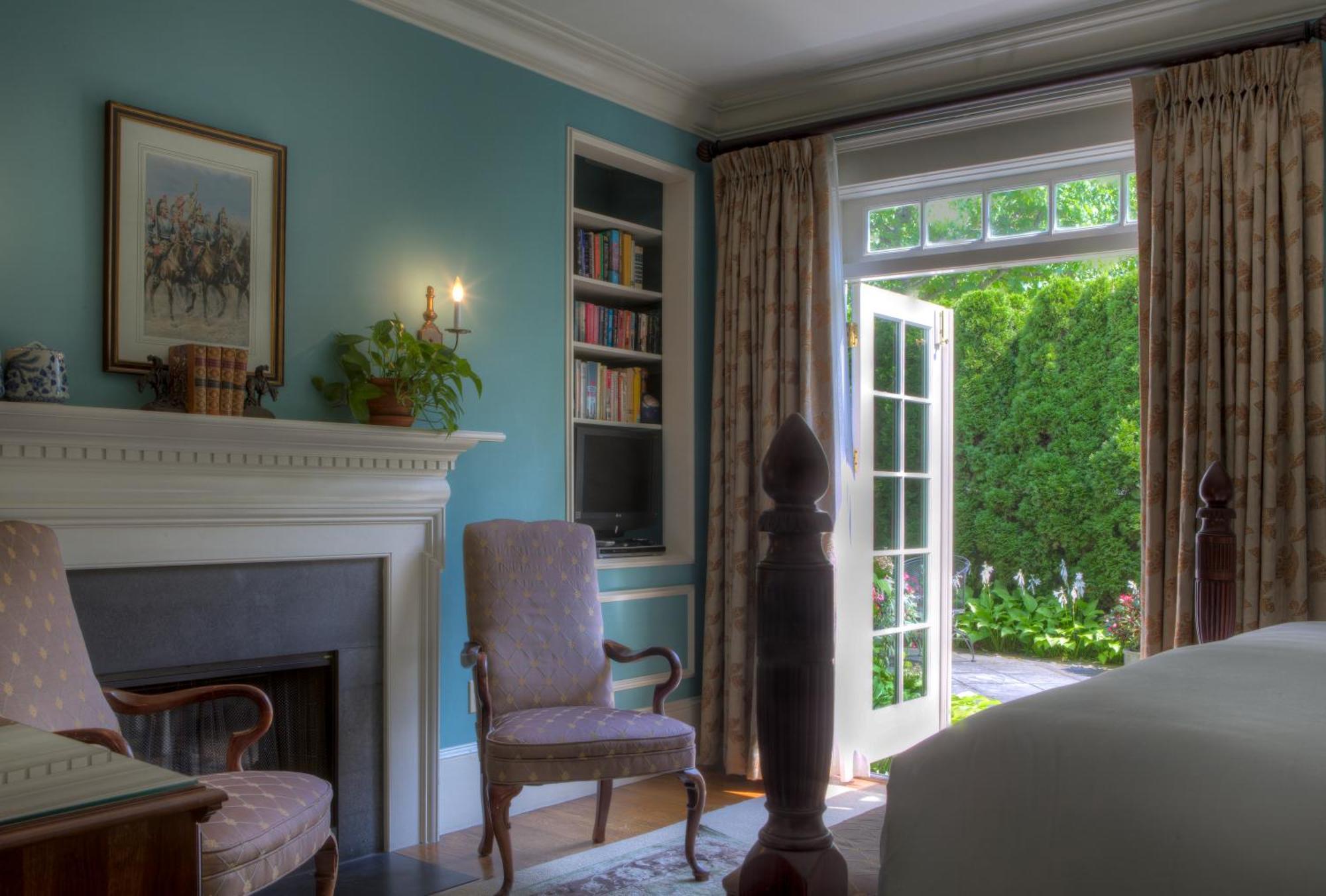 Francis Malbone House Bed & Breakfast Newport Exterior photo