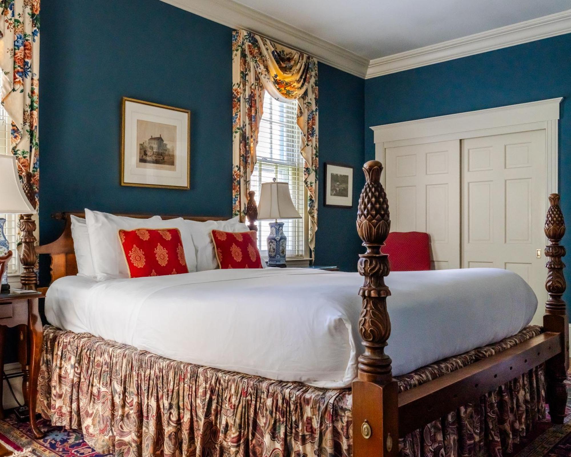 Francis Malbone House Bed & Breakfast Newport Exterior photo