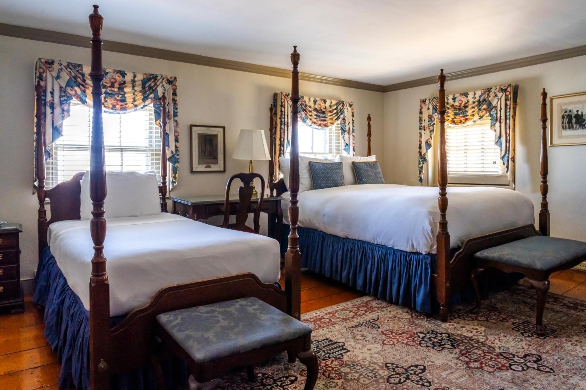 Francis Malbone House Bed & Breakfast Newport Exterior photo