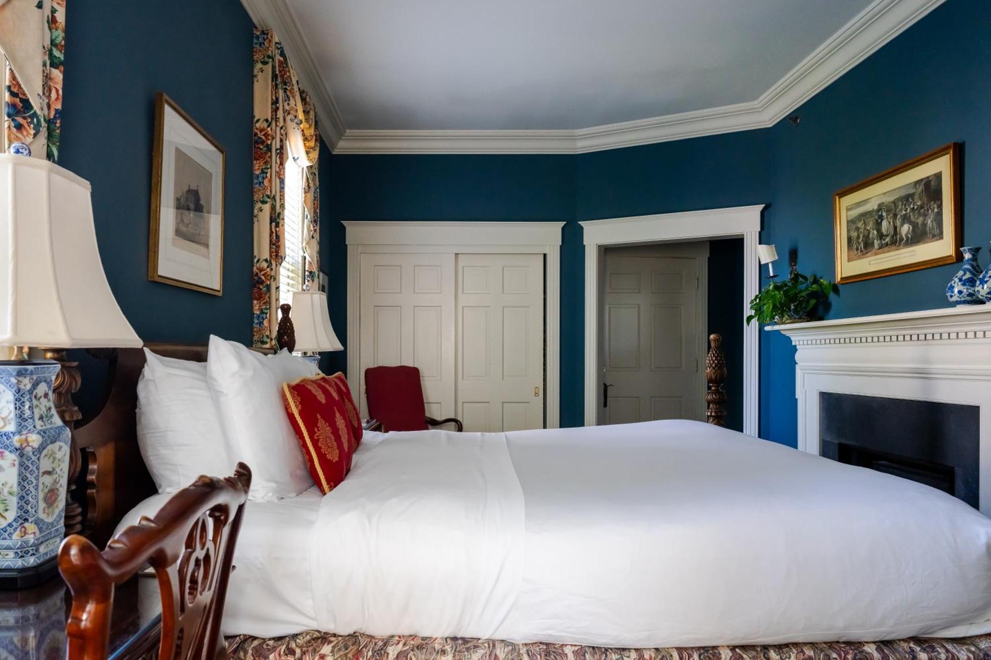 Francis Malbone House Bed & Breakfast Newport Exterior photo
